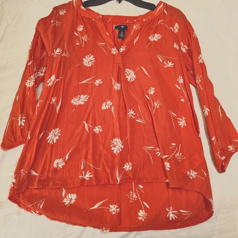 Gap Coral and White Printed Women's 3/4 Sleeve Blouse Sz M